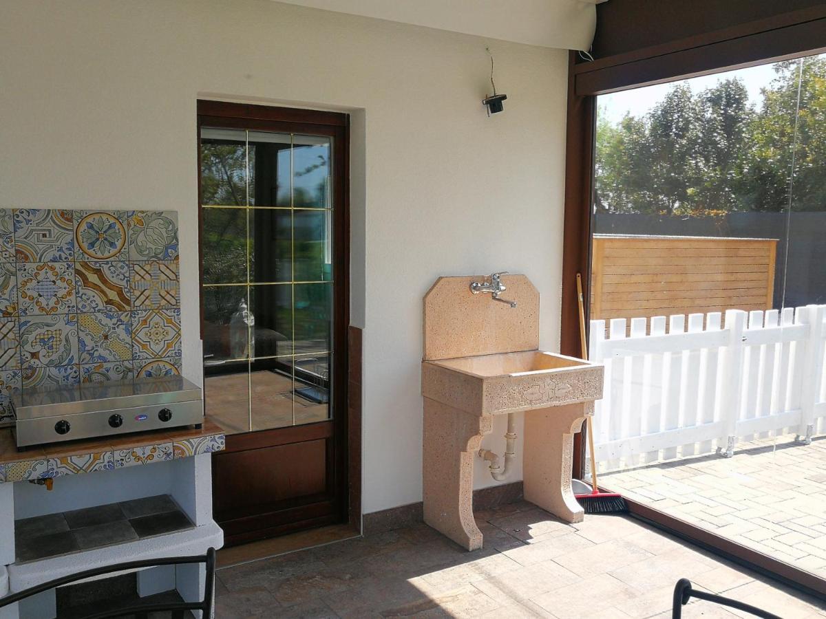 جيسولو Villa Roma Holidays المظهر الخارجي الصورة